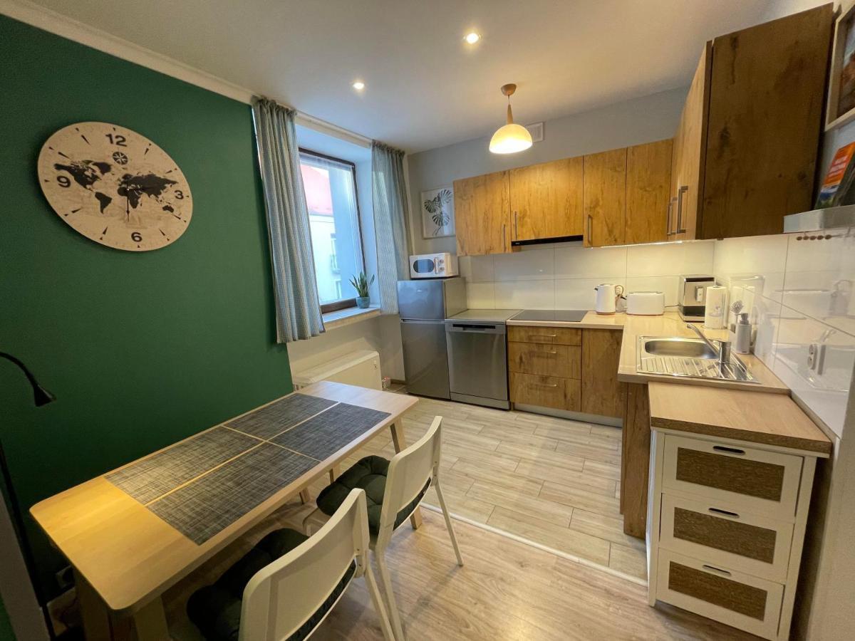 Apartament W Stroniu Stronie Śląskie Buitenkant foto
